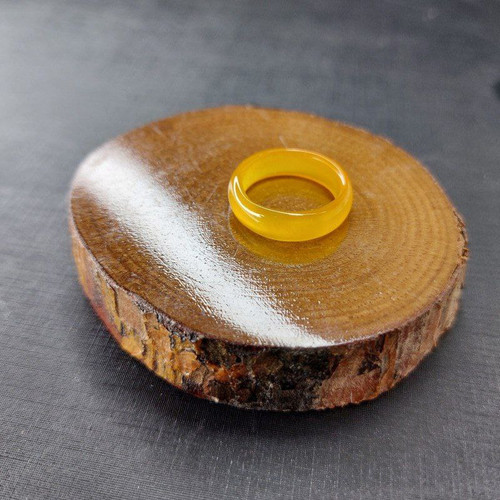 حلقه عقیق زرد حکاکی شرف شمس