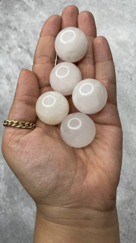 گوی سنگ طبیعی رزکوارتز